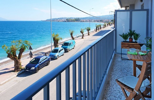 Xylokastron Apartment | SYKEA LUXURY APARTMENT ιn front of a beautiful beach