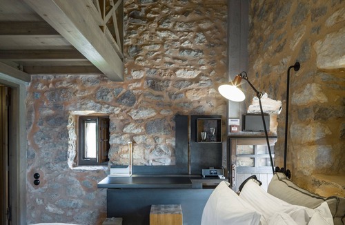 Omales Hotel | Tainaron Blue Retreat