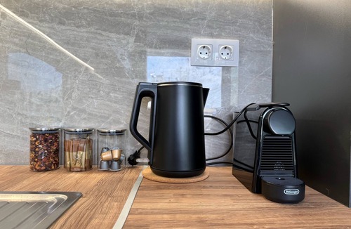 Athens City Centre Apartment | TH0 - Tesla Smart Building - Cloud9 in the city