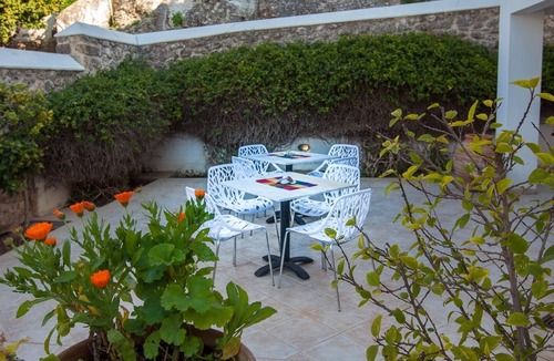 Spetses Apartment | Thanos Luxurious Apt in Spetses Center, 2BR, 2BA