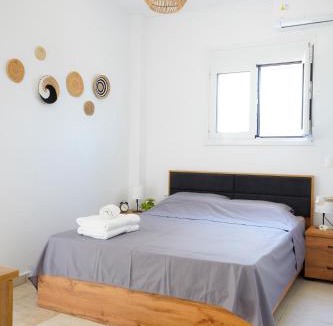 Oropos Apartment | Thanos' seaside suite