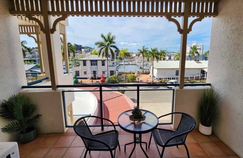 South Townsville Apartment | The Anchorage Escape Studio