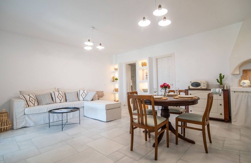 Vivlos Apartment | The apartment has a terrace with a panoramic view of the Aegean Sea and Paros.