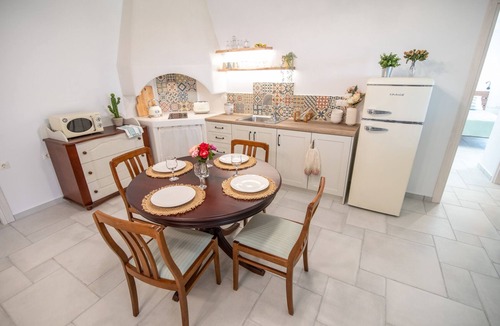 Vivlos Apartment | The apartment has a terrace with a panoramic view of the Aegean Sea and Paros.