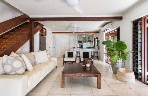 Newell Apartment | The Beach Villa on Newell Beach n A romantic getaway in the tropics.