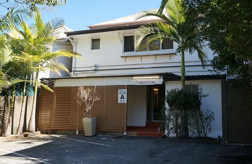 Kangaroo Point Hotel | The Cliff House