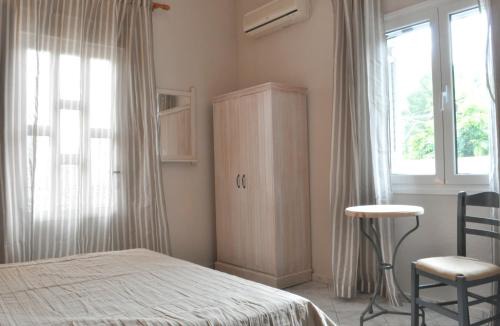 Pefki Apartment | The Garden