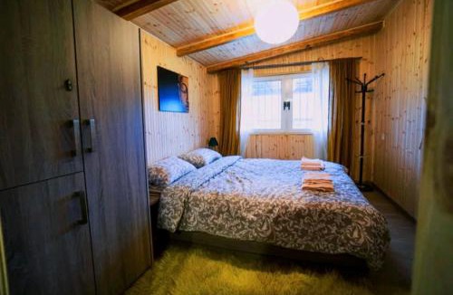 Zitsa House | The Happy Cottage