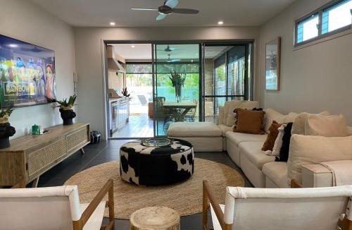 Mudjimba House | The Palm - Beachside Home with Heated Pool, Cinema & Games Room