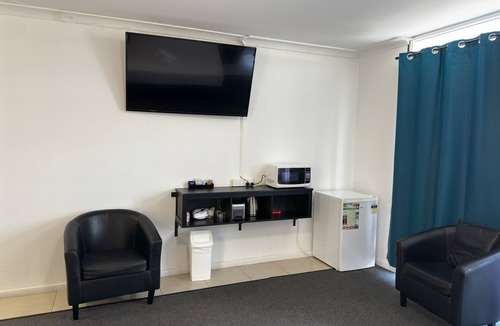 Allenstown Hotel | The Q Motel