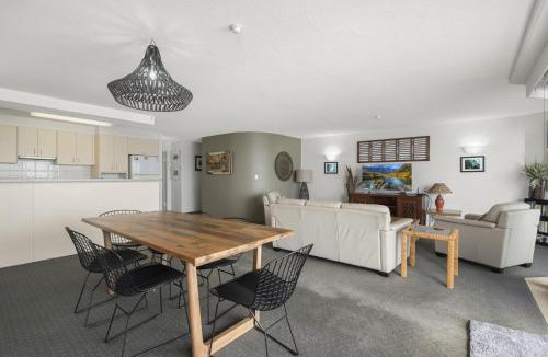 Currumbin Apartment | The Rocks Resort Unit 8G