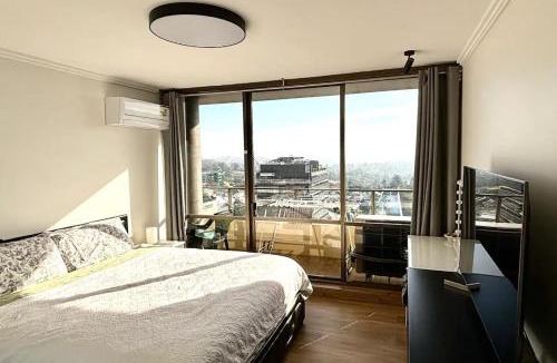 Spring Hill Apartment | The Summit Apartments - Spacious 9th floor apartment