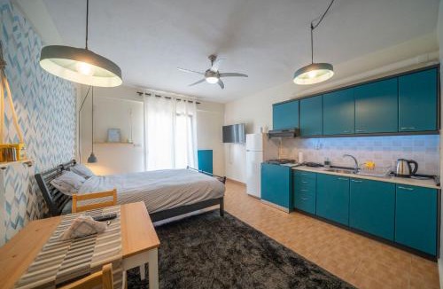 Kozani Apartment | The Teal Studio in Kozani