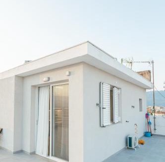 Korinthos Apartment | The viewpoint loft