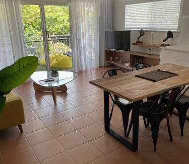 Yorkeys Knob Apartment | The York Beachfront Holiday Apartments