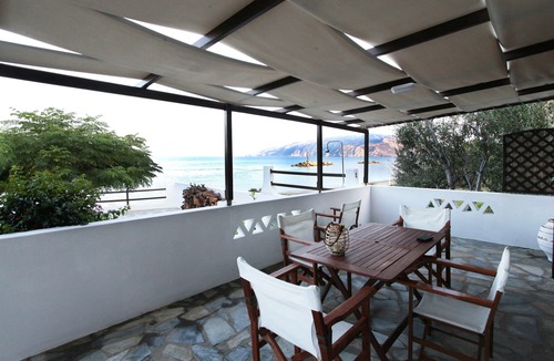 Skiros House | "TheaHouse In Skyros"