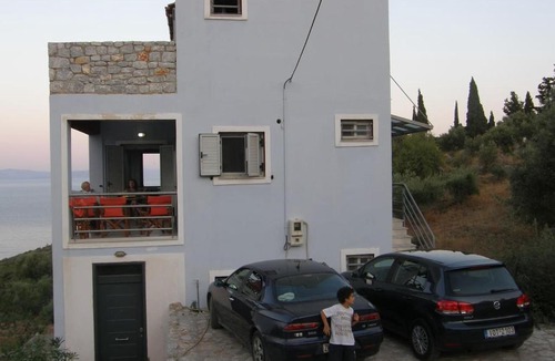 Mavrovouni House | Theano House Mani