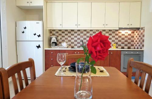 Logarata Apartment | TheYellow House Fully Equipped 2BR apartment