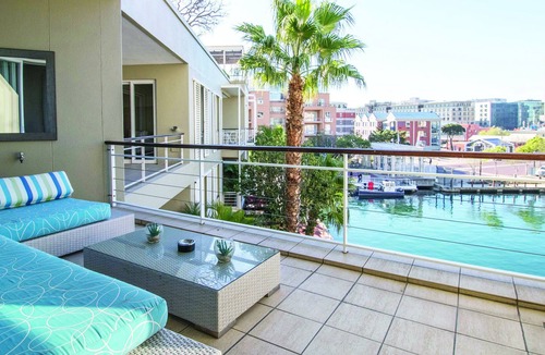 Victoria and Alfred Waterfront Apartment | Three Bedroom Apartment - fully furnished and equipped