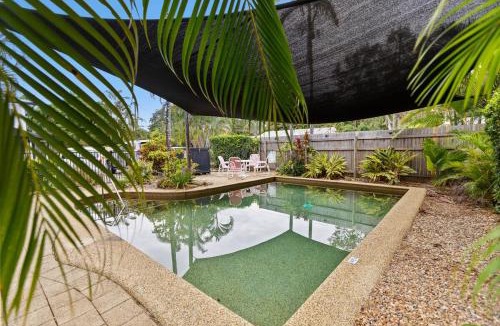 Trinity Beach Apartment | Tide and Seek at Trinity Beach