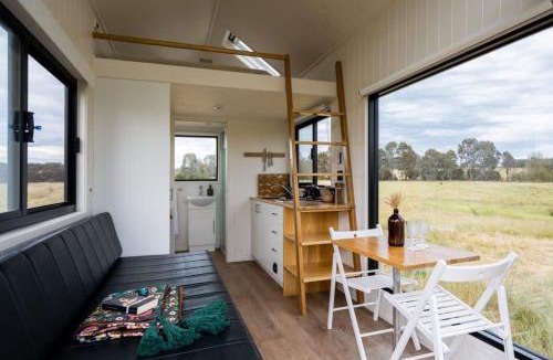 Dalton House | Tiny Charlotte