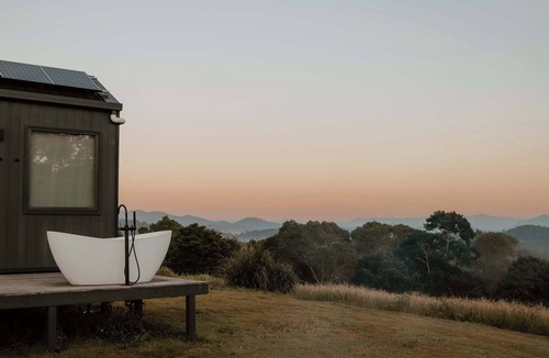 Bollier Cabin | Tiny Heidi Summary: T