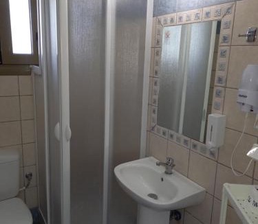 Skiros Apartment | To Pithari