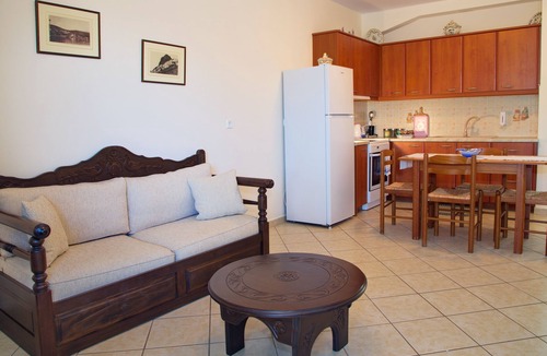 Skiros House | To Pithari