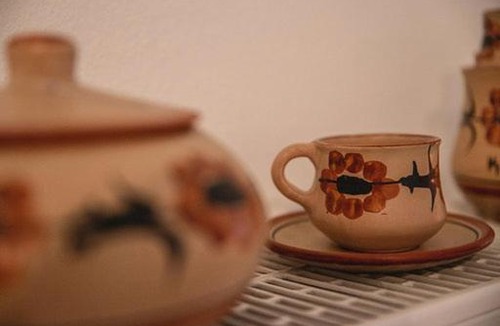 Dhrepanon Apartment | TRADITIONAL FAMILY GUEST HOUSE IDI