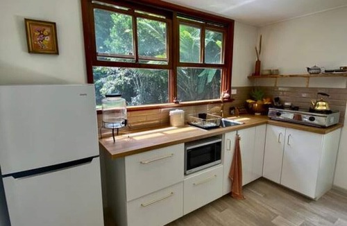 Kuranda Apartment | Tranquil Rainforest Studio