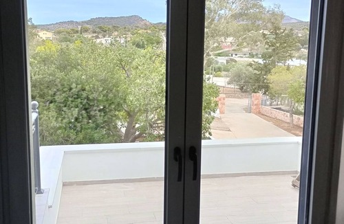 Metokhi Apartment | Tranquil Retreat on Athens Riviera:Newly Built,Spacious Apartment(Pet-Friendly!)
