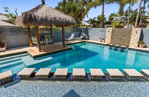 Noosaville House | Treasure Cove 6 - Walk to Noosa River, restaurants of Gympie terrace & the Noosaville shops