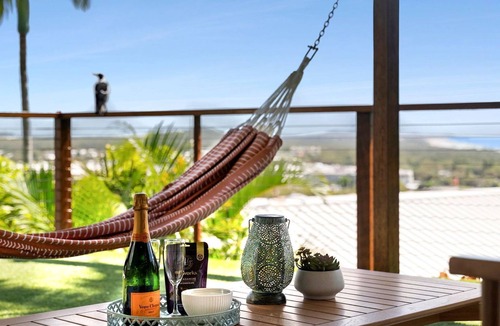 Coolum Beach House | TreasureView Beach - Three bedroom option #9a