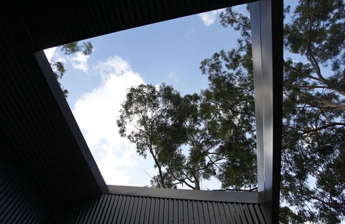 Austinville House | TREE HOUSE #1. Private, stone bath with amazing views of Gold Coast Hinterland