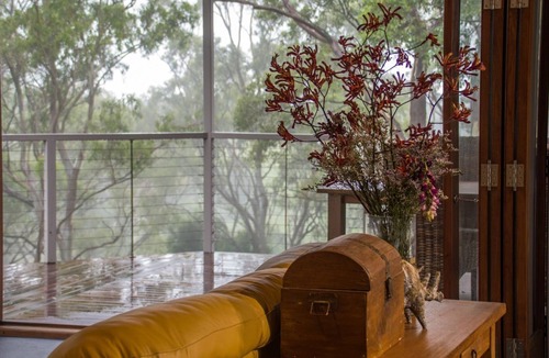 North Maleny House | Treehouse Escape - enjoy nature, escape the pressures of your busy life.