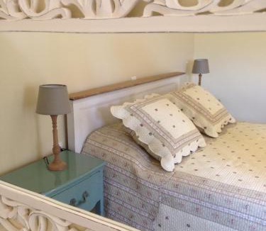 Agii Apostoli Apartment | Triantafilia Guesthouse