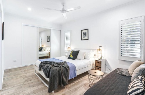 Trinity Beach House | Trinity Beach Breeze