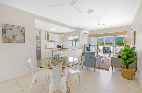 Trinity Beach Apartment | Trinity Beach Retreat with Pool and Scenic Views