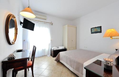 Adamas Apartment | Tsakanos Apartments