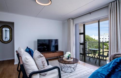 Big Bay Apartment | Two-bed Apartment on Big Bay Beach Club,Cape Town