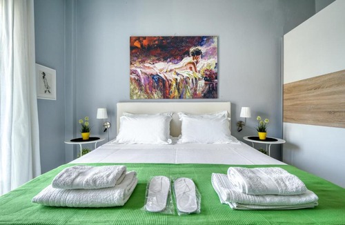 Ampelokipoi Apartment | UltraCareApartments