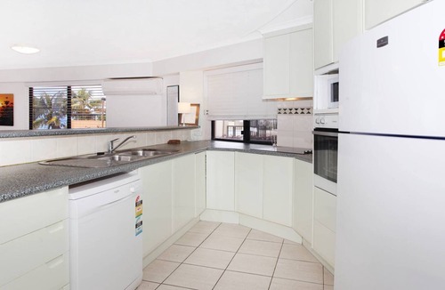 Coolum Beach Apartment | Unit 1 'The Rocks' at Coolum Beach