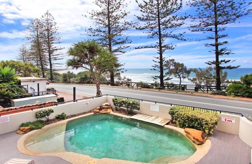 Coolum Beach Apartment | Unit 1 'The Rocks' at Coolum Beach
