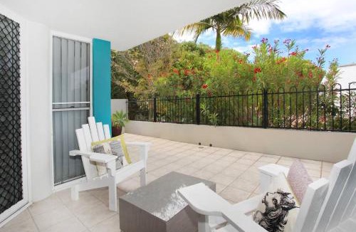 Coolum Beach Apartment | Unit 3 On the Park