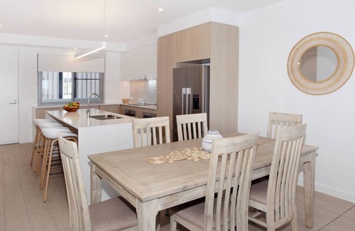 Coolum Beach Apartment | Unit 406 'Drift' on Coolum Terrace