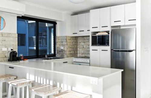 Coolum Beach Apartment | Unit 5 Phoenix
