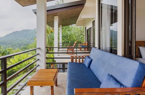 Dominicalito House | Upscale 4b/4b great location w/breathtaking views