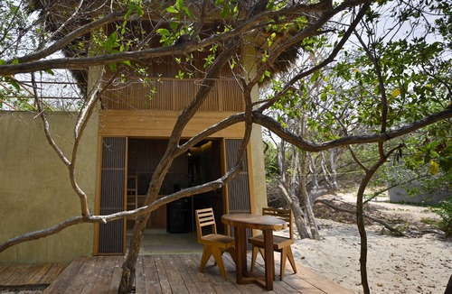 Santa Maria Tonameca House | Utopia Tiny Front Beach House in the mangroves