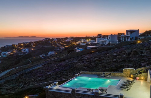 Tourlos Villa | Villa 200 sqm, with a private pool, terrace and an amazing view