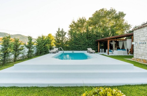 Molos-Agios Konstantinos Villa | Villa ∙ 3 bedrooms ∙ 6 guests